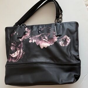 Simply Vera Vera Wang Black and Purple Floral Tote